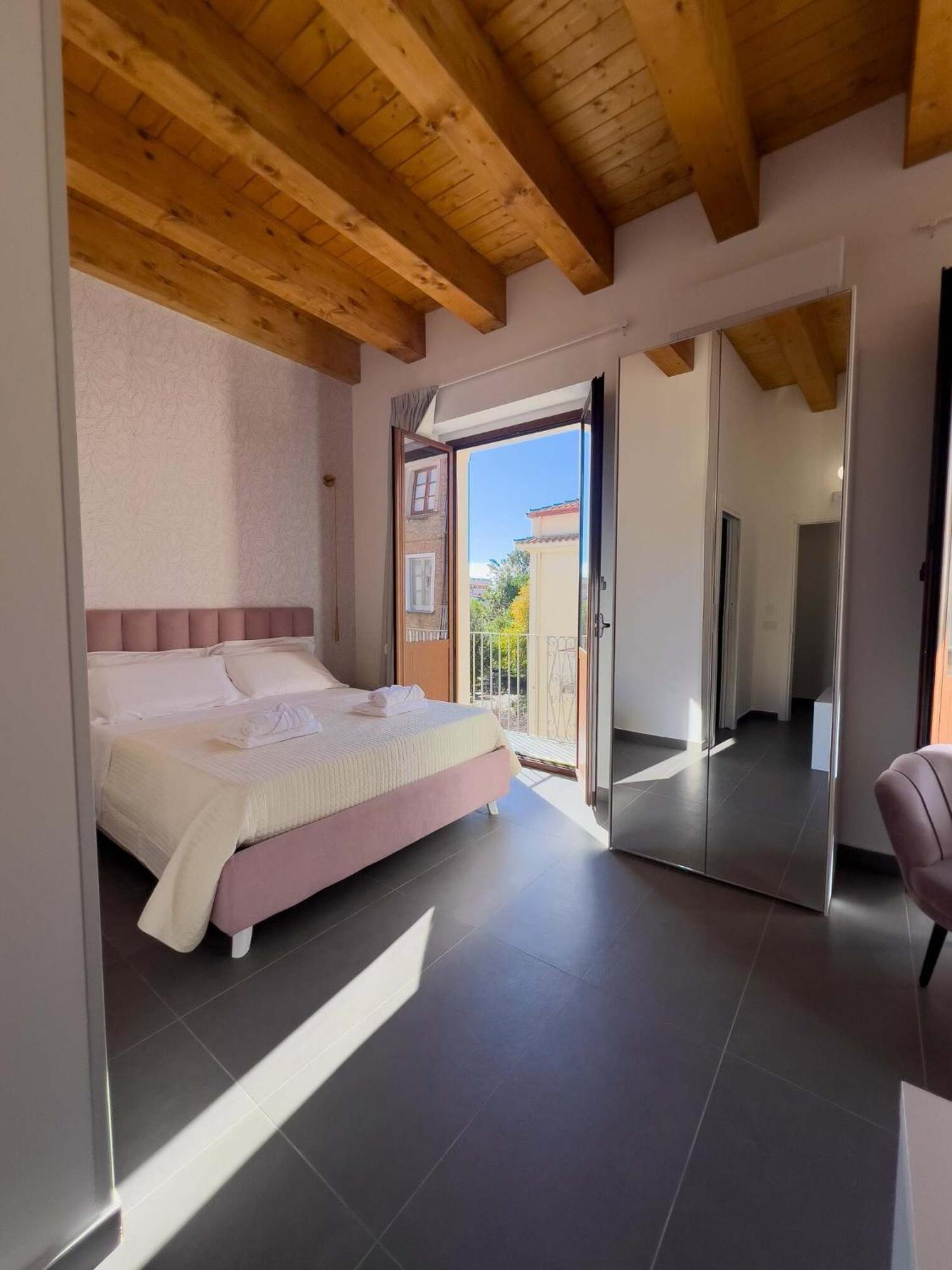 B&B Piazza D'Armi Lamezia Terme - 3 Sorrisi Esterno foto