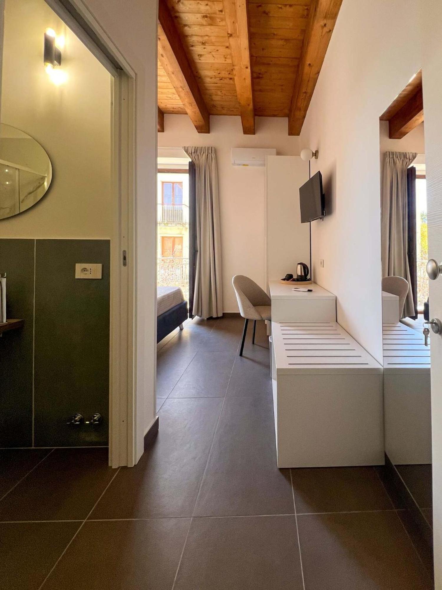 B&B Piazza D'Armi Lamezia Terme - 3 Sorrisi Esterno foto